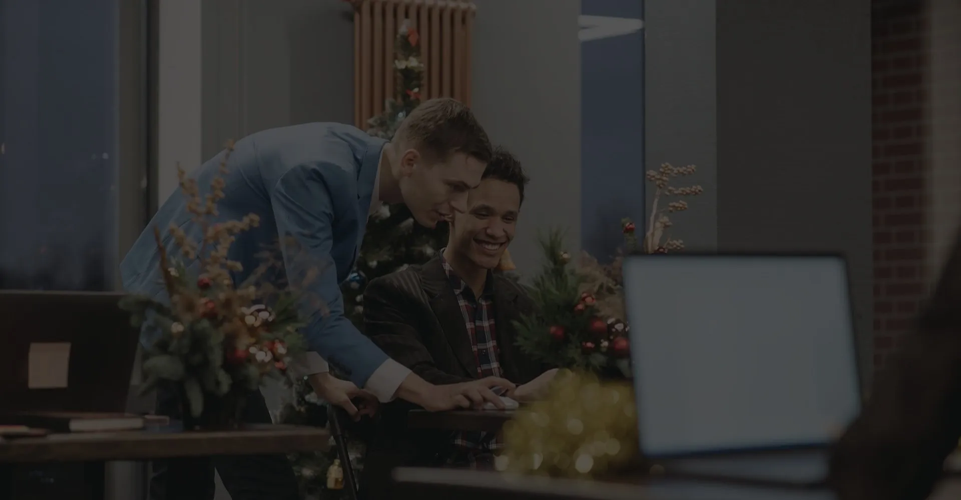 BRING AN INTERNATIONAL ACADEMIC TITLE TO THE TABLE 